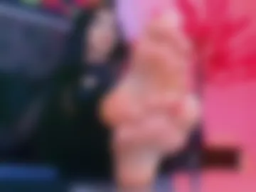 elinne_hendrix_ webcam preview