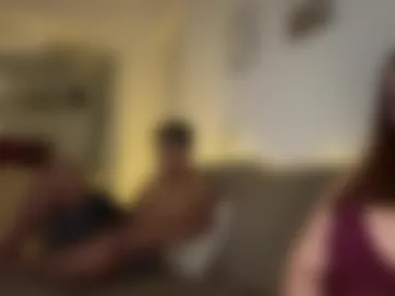 elisabethwillian webcam preview