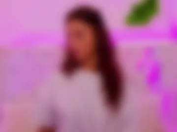 elisacharm webcam preview