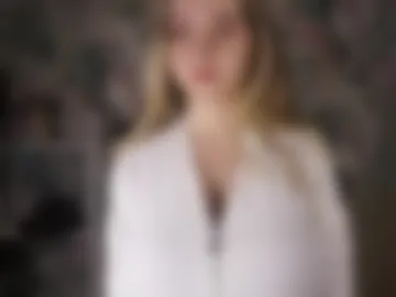 elizabethennals photo 4