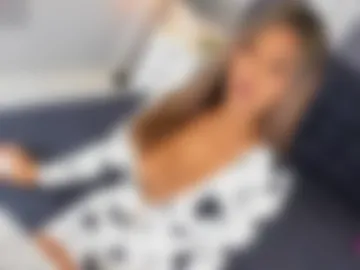 ellabrown_ webcam preview