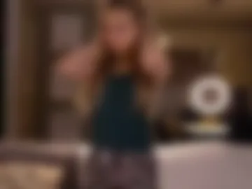 ellaferia live webcam preview