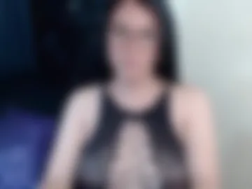 ellahollywood1818 photo 4