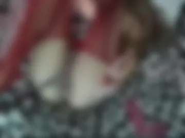 ellastaarr photo 2