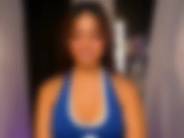 elliecummers photo 3