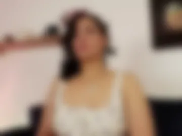 elliee1 photo 4