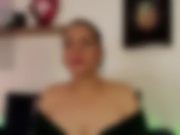 elliee1 webcam preview
