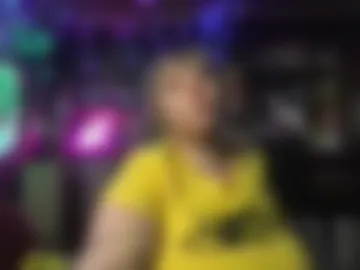 ellielouise11 photo 4