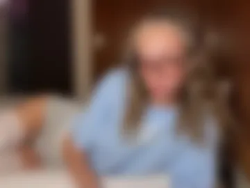 ellieluvs live webcam preview