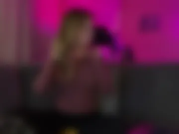 ellieveil photo 2
