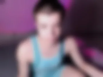 elliot_winki photo 3