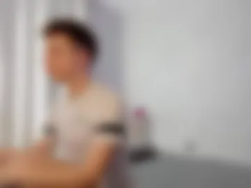 elliot_winki photo 8