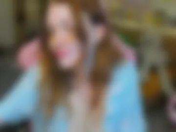 elly_milas webcam preview