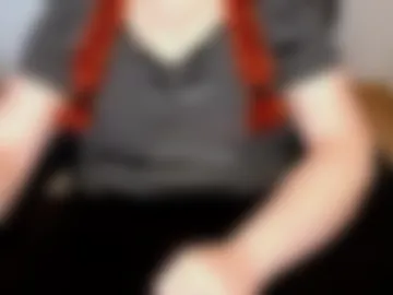 elly_petite webcam preview