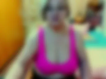 ellyhot53 photo 7