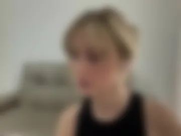 ellykeyofficial photo 4