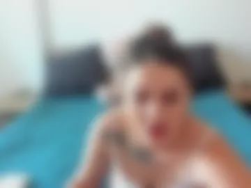 ellyslimdoll live webcam preview