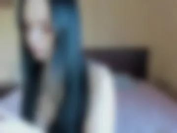 ellyveil photo 5