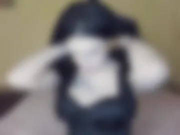 ellyveil photo 4