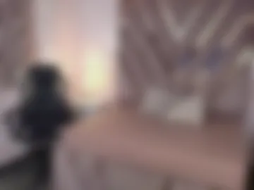 elodie_rouge photo 6