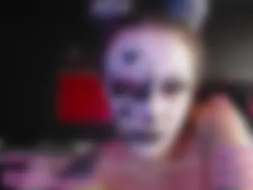 eloise_brown_ photo 2