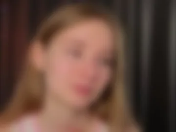 elvyrose webcam preview