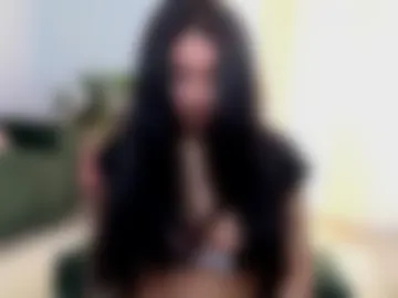 emahallee photo 3