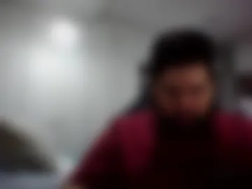 embarrassed_str8_3incher live webcam preview