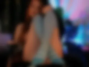 ember_skye webcam preview
