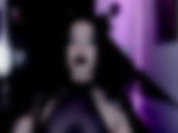 emearld_black photo 4