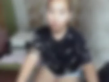 emely_slutxxx photo 3