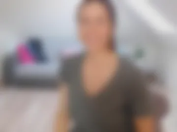 emerald_kittycat webcam preview