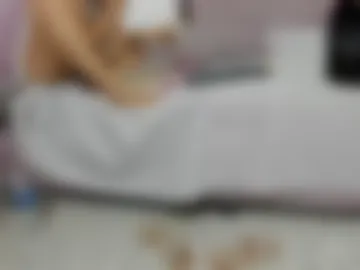 emeraldblonde01 live webcam preview