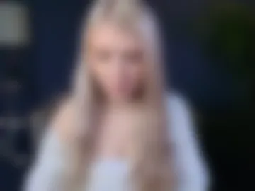 emiiillly photo 4