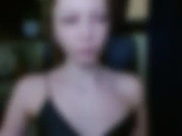 emilly_xkiss photo 5