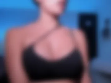 emillyhils1 webcam preview
