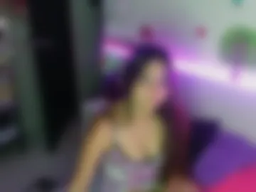 emily_cooper_t photo 4