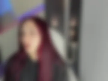 emily_layton photo 4