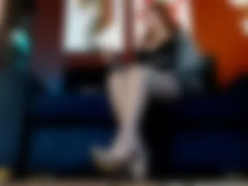 emily_oxx photo 2