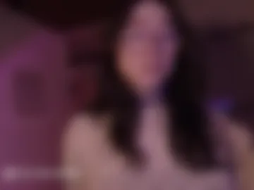 emily_pearl_ webcam preview