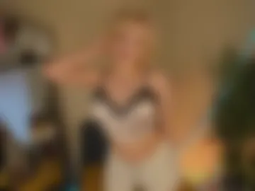 emily_relishh photo 8