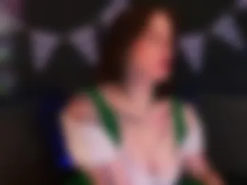 emily_swainn photo 2