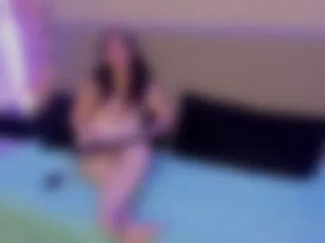 emily_tulip live webcam preview