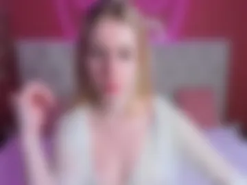 emilymagnificent photo 4
