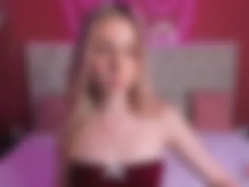 emilymagnificent photo 2
