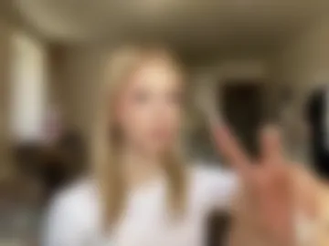emilymits photo 5