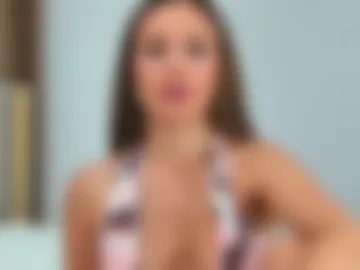emilynovaa1 photo 3