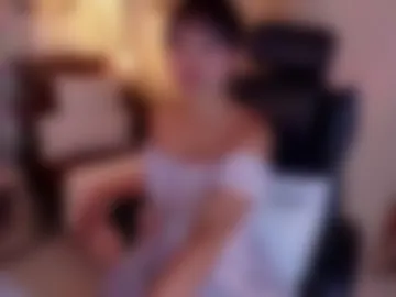 emilyruiz1 photo 3