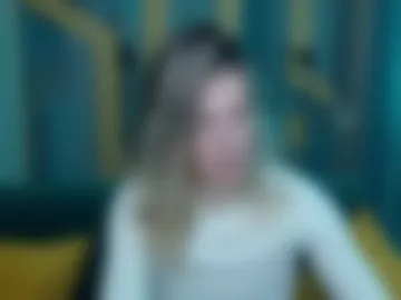 emilywalkers photo 5