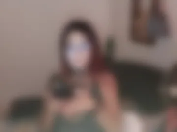 emilywhitee_ webcam preview